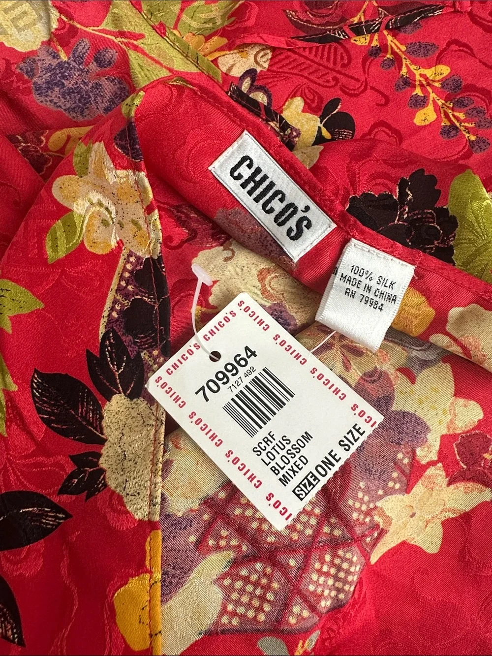 NWT Chicos Vintage Deadstock 100% Silk Lotus Blossom Oriental Inspired Red Scarf